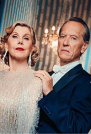NT Live: Hay Fever